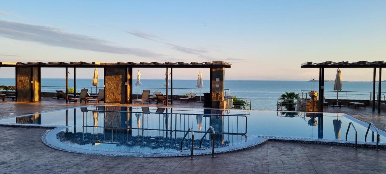 Dolce Vita II Waterfront Sunset Sea View Luxury Apartament Sveti Vlas Exterior foto