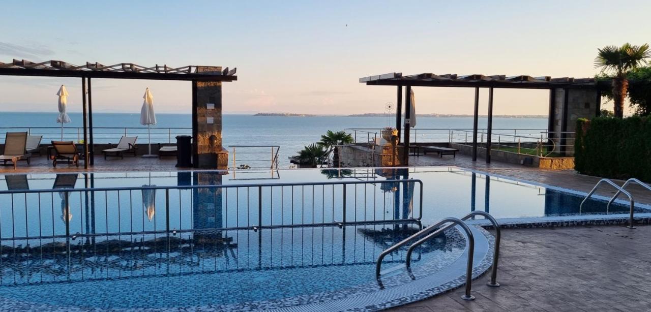 Dolce Vita II Waterfront Sunset Sea View Luxury Apartament Sveti Vlas Exterior foto